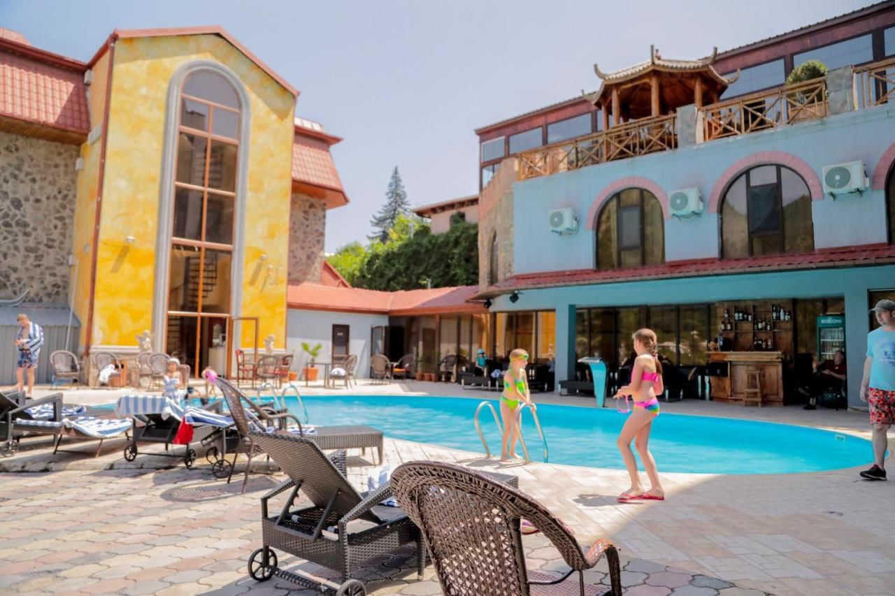Отель Borjomi Palace Health & Spa Center Боржоми-8